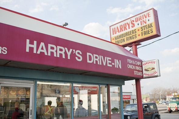 Harrys Drive In
