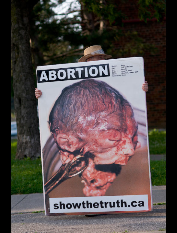 200807011_abortion04.jpg