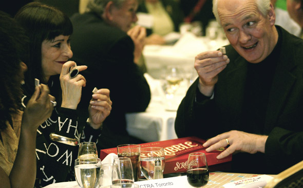 Dione Taylor, Jeanne Beker and Colin Mochrie play Scrabble
