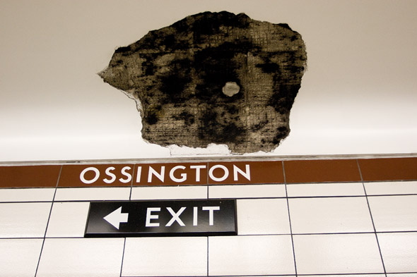 The Missing Ceiling at Ossington Station