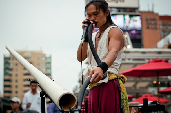 Toronto Street Busker Shibaten Didgeridoo Vacuum Hose