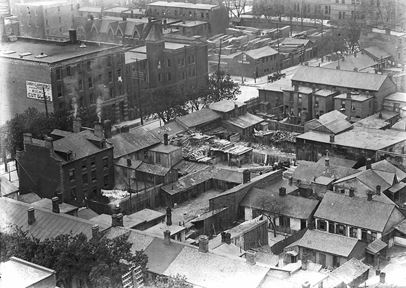 Toronto, The Ward, immigration, Discovery District, 1910