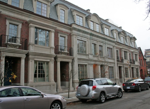 Wengle Townhouses in Yorkville