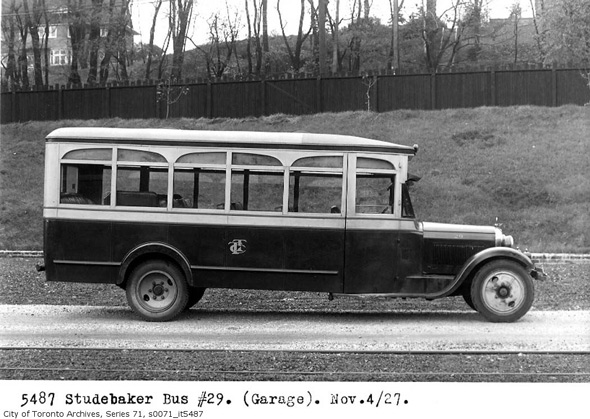 2011513-Studebaker-bus-no29-1927.jpg