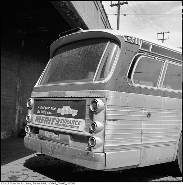 2011513-bus-3108-1963.jpg