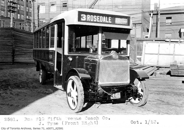 2011513-fifth-avenue-j-type-bus-1923.jpg
