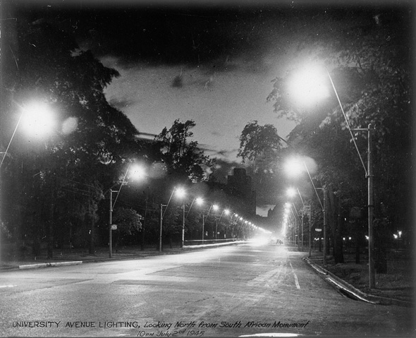 201110-university-night-lighting-1945.jpg