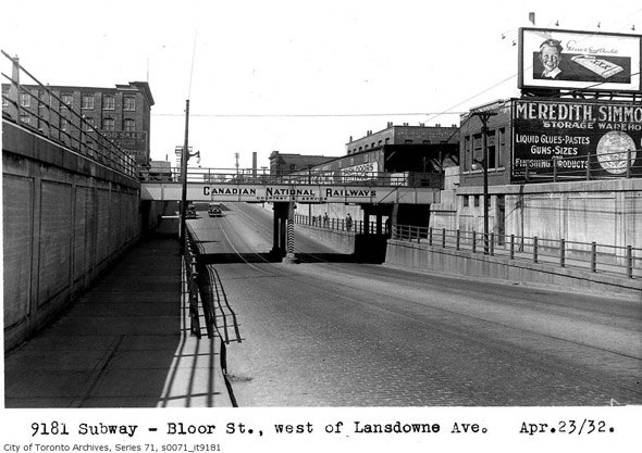 201252-bloor-subway-west-lansdowne-1931.jpg