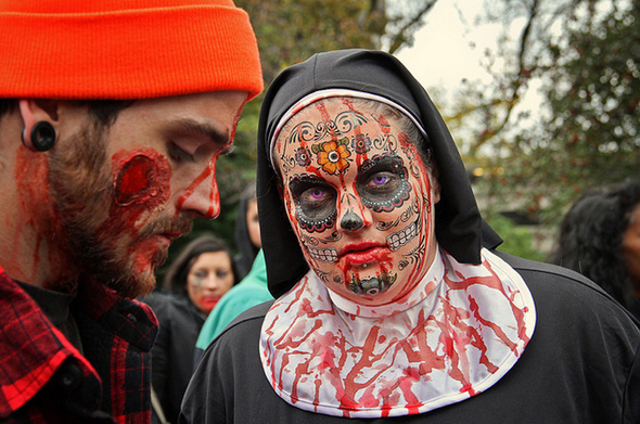 20121021-zombie-nun.jpg