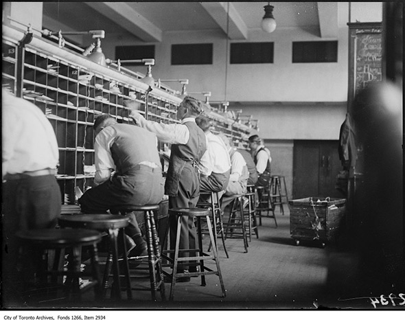201413-postal-workers-1924.jpg