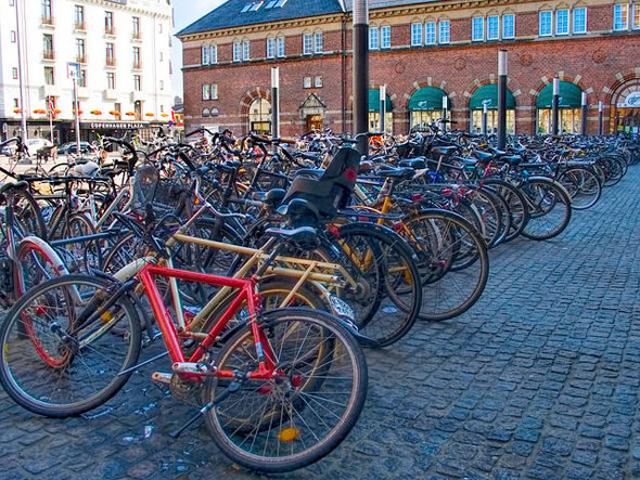 copenhagen bike parking